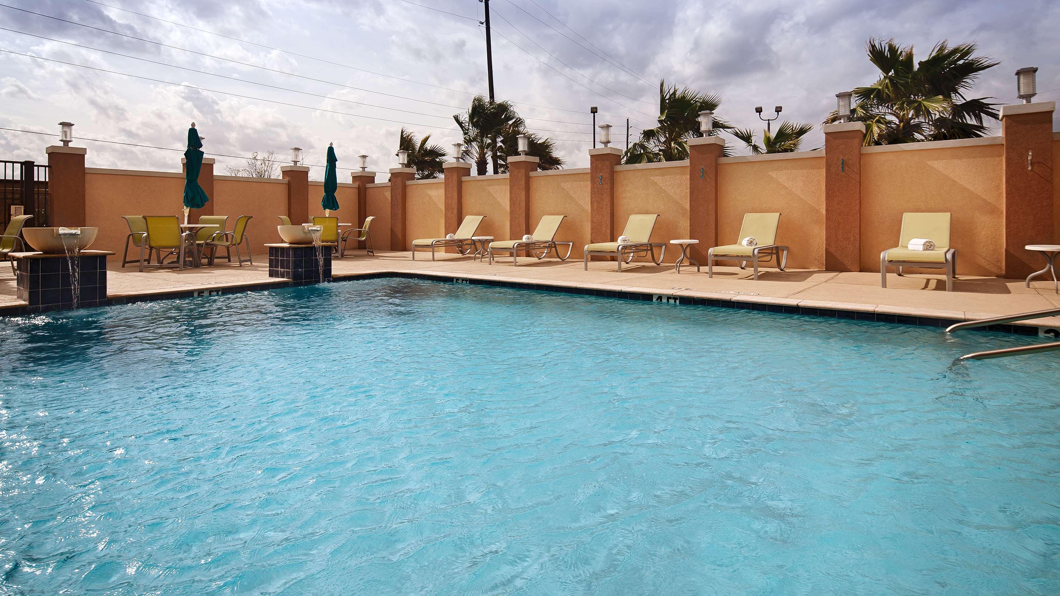 Best Western Premier Ashton Suites - Willowbrook Houston Exteriér fotografie